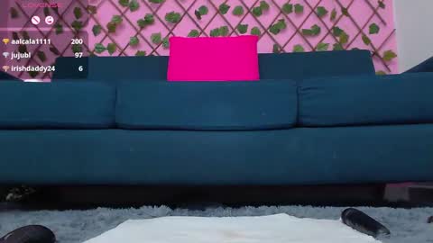 Snapshot of loli_girl_hot1 chatting on 02/19/25, 07:16 camila online show from 02/19/25, 07:16