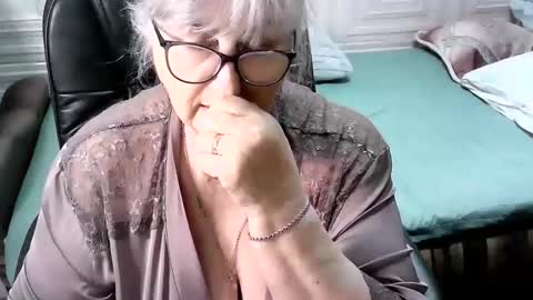 LolkaAlyss online show from 01/14/26, 08:14