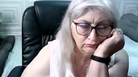 LolkaAlyss online show from 05/13/26, 05:10