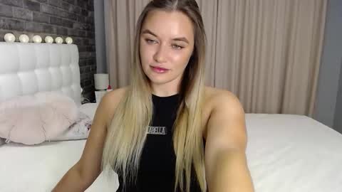 Victoria online show from 10/03/25, 04:15