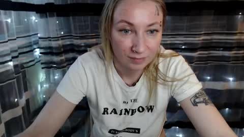 Lisa online show from 01/15/25, 01:09