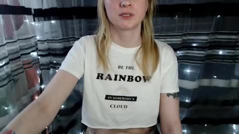 Lisa online show from 02/02/25, 01:19