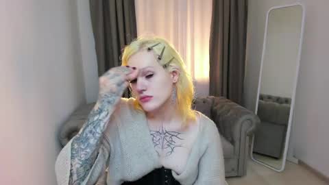 lollita online show from 04/16/26, 05:30