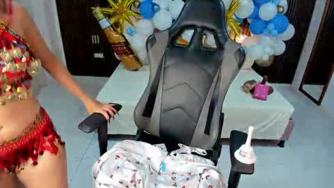 lolly18_ online show from 10/19/25, 02:29