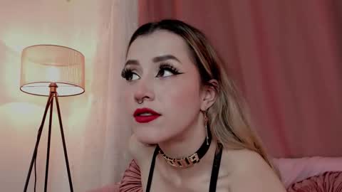 Snapshot of lolly_js_ chatting on 11/09/25, 05:28 Lolly online show from 11/09/25, 05:28