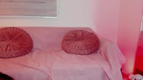 Lolly  online show from 03/08/26, 11:19