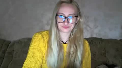 Lolly online show from 12/22/25, 08:22