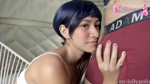 Snapshot of lolly_polie chatting on 12/19/24, 01:18 Lolly and neighbor online show from 12/19/24, 01:18