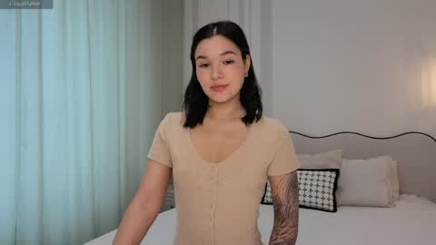lolly_turner online show from 05/17/26, 05:16