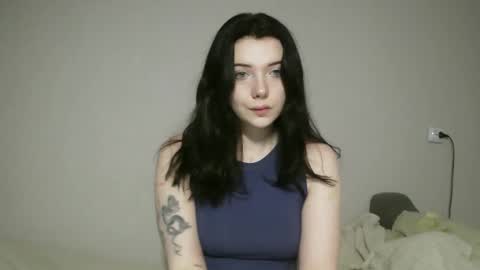 Lilly online show from 11/05/25, 01:55