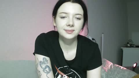 Lilly online show from 12/05/25, 02:36