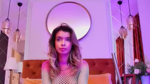 Lolly. online show from 11/28/25, 08:00