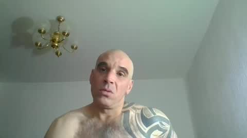 lolotatto online show from 04/05/26, 11:57