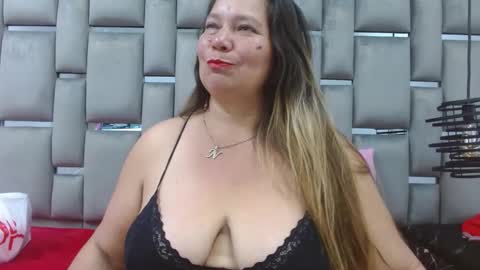 loly47 online show from 10/10/25, 10:09