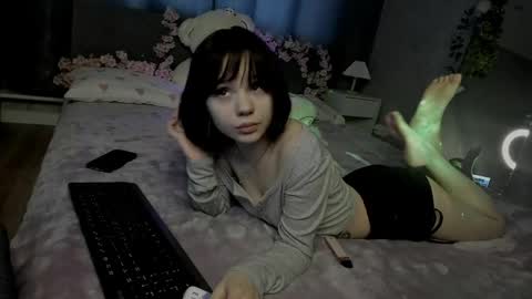 Loly online show from 05/24/26, 09:25