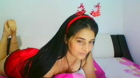 Snapshot of lomaslindosoyyo chatting on 12/18/24, 02:21 estehfania online show from 12/18/24, 02:21