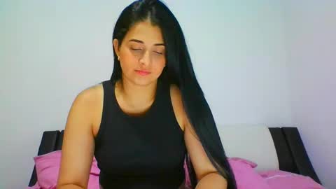 Snapshot of lomaslindosoyyo chatting on 02/04/25, 01:02 estehfania online show from 02/04/25, 01:02