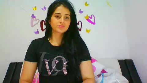 Snapshot of lomaslindosoyyo chatting on 02/23/25, 01:02 estehfania online show from 02/23/25, 01:02
