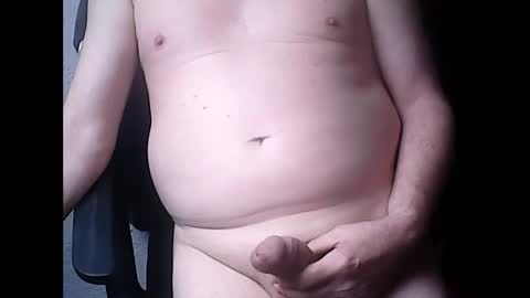 Snapshot of lomax01 chatting on 12/02/24, 01:24 lomax01 online show from 12/02/24, 01:24