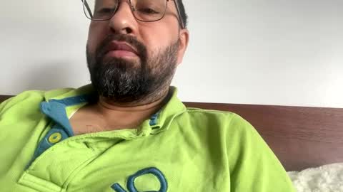 london0555 online show from 02/10/25, 08:00