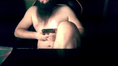 Snapshot of london_man1988 chatting on 01/05/25, 08:54 london_man1988 online show from 01/05/25, 08:54