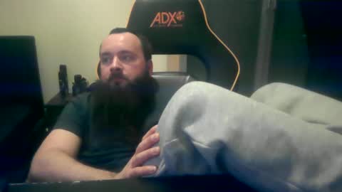 Snapshot of london_man1988 chatting on 02/09/25, 06:16 london_man1988 online show from 02/09/25, 06:16