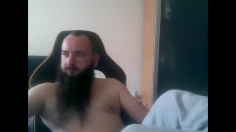 london_man1988 online show from 04/09/26, 10:31