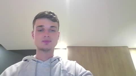 Snapshot of london_tomy chatting on 09/23/25, 02:03 london_tomy online show from 09/23/25, 02:03