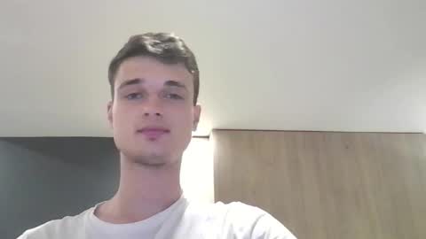 Snapshot of london_tomy chatting on 10/02/25, 02:29 london_tomy online show from 10/02/25, 02:29