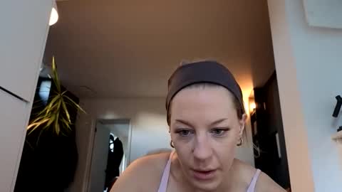 Em online show from 01/07/26, 08:39