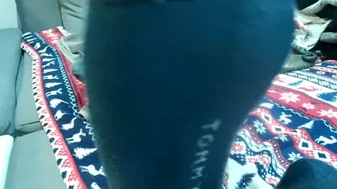 Snapshot of londoner35xx chatting on 12/26/24, 03:06 londoner35xx online show from 12/26/24, 03:06