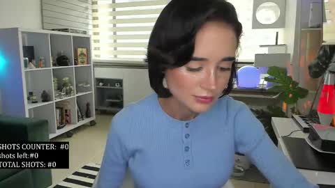 SABRINA online show from 12/18/25, 06:36