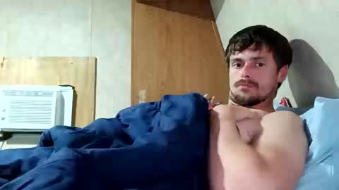 Snapshot of lonelybabydick4u chatting on 03/11/25, 06:00 JustYourAverageWhiteBoy online show from 03/11/25, 06:00