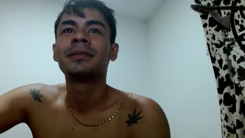 lonelydick2002 online show from 10/26/25, 02:39