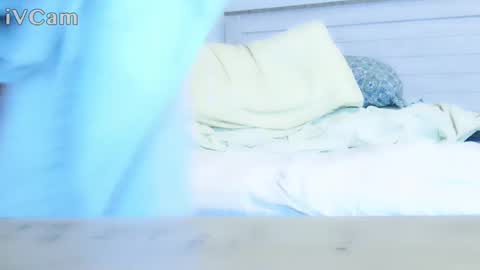 Snapshot of lonelydonny chatting on 01/15/25, 06:12 lonelydonny online show from 01/15/25, 06:12