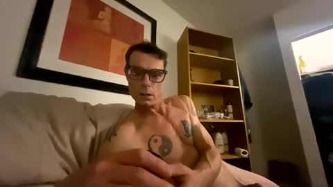 Snapshot of lonelylover2hard chatting on 05/23/26, 08:51 lonelylover2hard online show from 05/23/26, 08:51