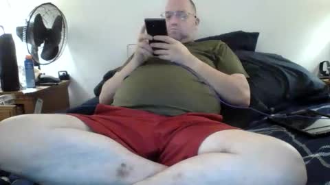 Lonely Man online show from 05/25/26, 09:37
