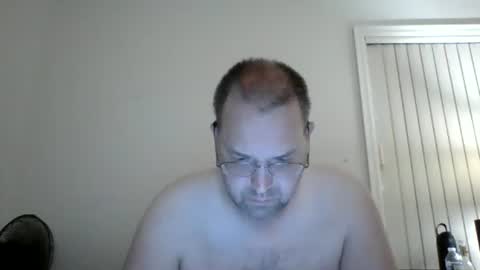 Lonely Man online show from 06/17/26, 09:01