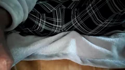 Snapshot of long133 chatting on 12/19/25, 11:50 long133 online show from 12/19/25, 11:50