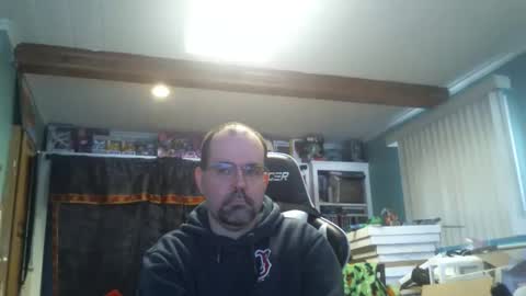 Snapshot of longandcut99 chatting on 03/25/26, 05:19 longandcut99 online show from 03/25/26, 05:19