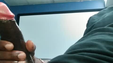 Snapshot of longblack37 chatting on 12/30/24, 01:26 slim reaper online show from 12/30/24, 01:26