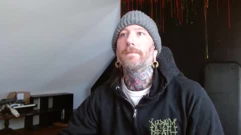 longhair online show from 01/15/25, 05:15