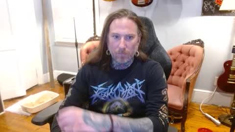 longhair online show from 11/24/25, 12:54