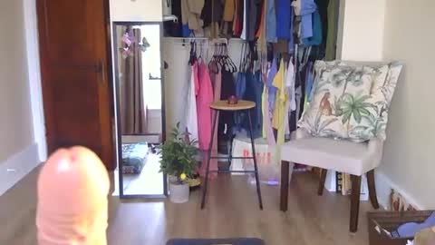 Snapshot of longlegstammy chatting on 05/24/26, 12:21 Cutenurse91 online show from 05/24/26, 12:21