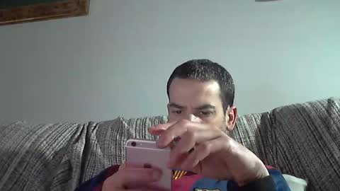 Alejandro Rulitos Twitter longnight55 Intagram 5longnight5 online show from 12/18/25, 04:24