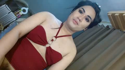 Snapshot of longoria_crawford chatting on 07/18/26, 08:40 My Lover Dadddy roberto online show from 07/18/26, 08:40