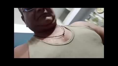 Shy Housewife online show from 10/12/25, 05:45