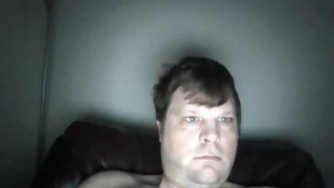 Snapshot of longtime606 chatting on 12/27/24, 03:04 longtime606 online show from 12/27/24, 03:04