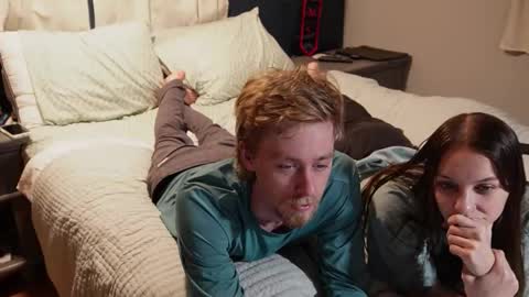 Snapshot of longtimerambler chatting on 12/20/25, 03:35 longtimerambler online show from 12/20/25, 03:35