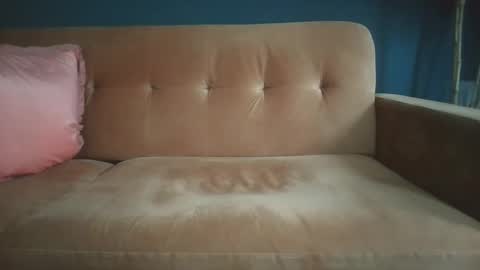 Snapshot of longwet1 chatting on 01/07/25, 09:40 longwet1 online show from 01/07/25, 09:40